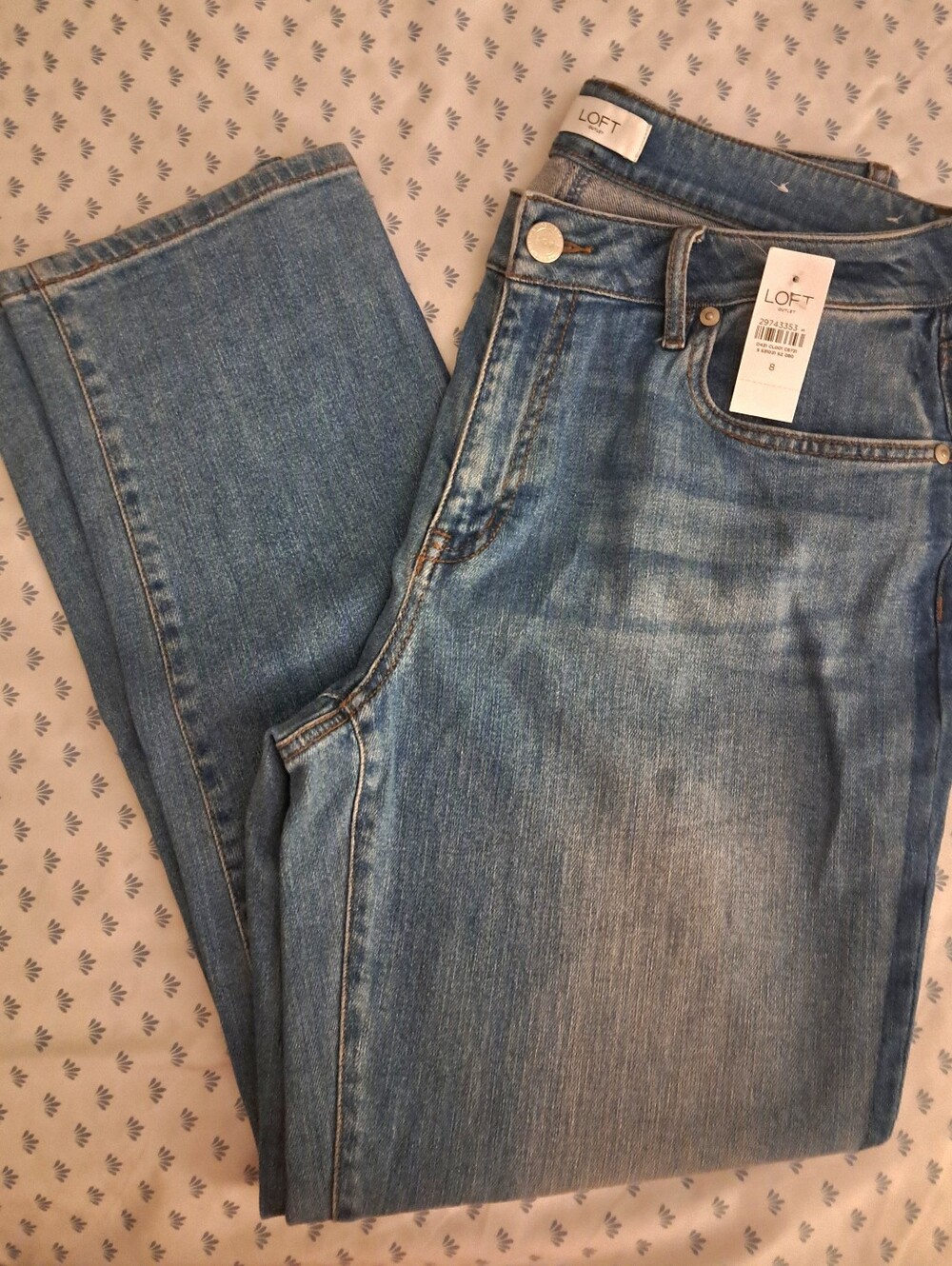 LOFT OUTLET JEANS size 8 curvy BOYFRIEND very nice condition